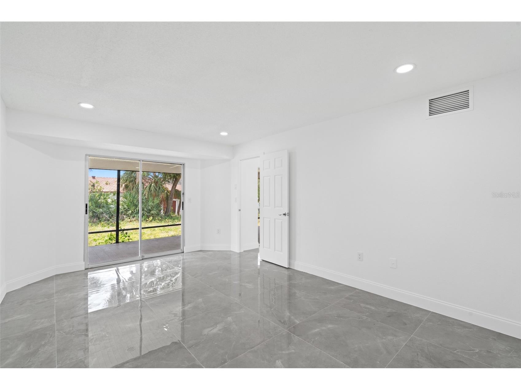 22457 Oceanside Avenue Port Charlotte FL 33952 C7515272 image21