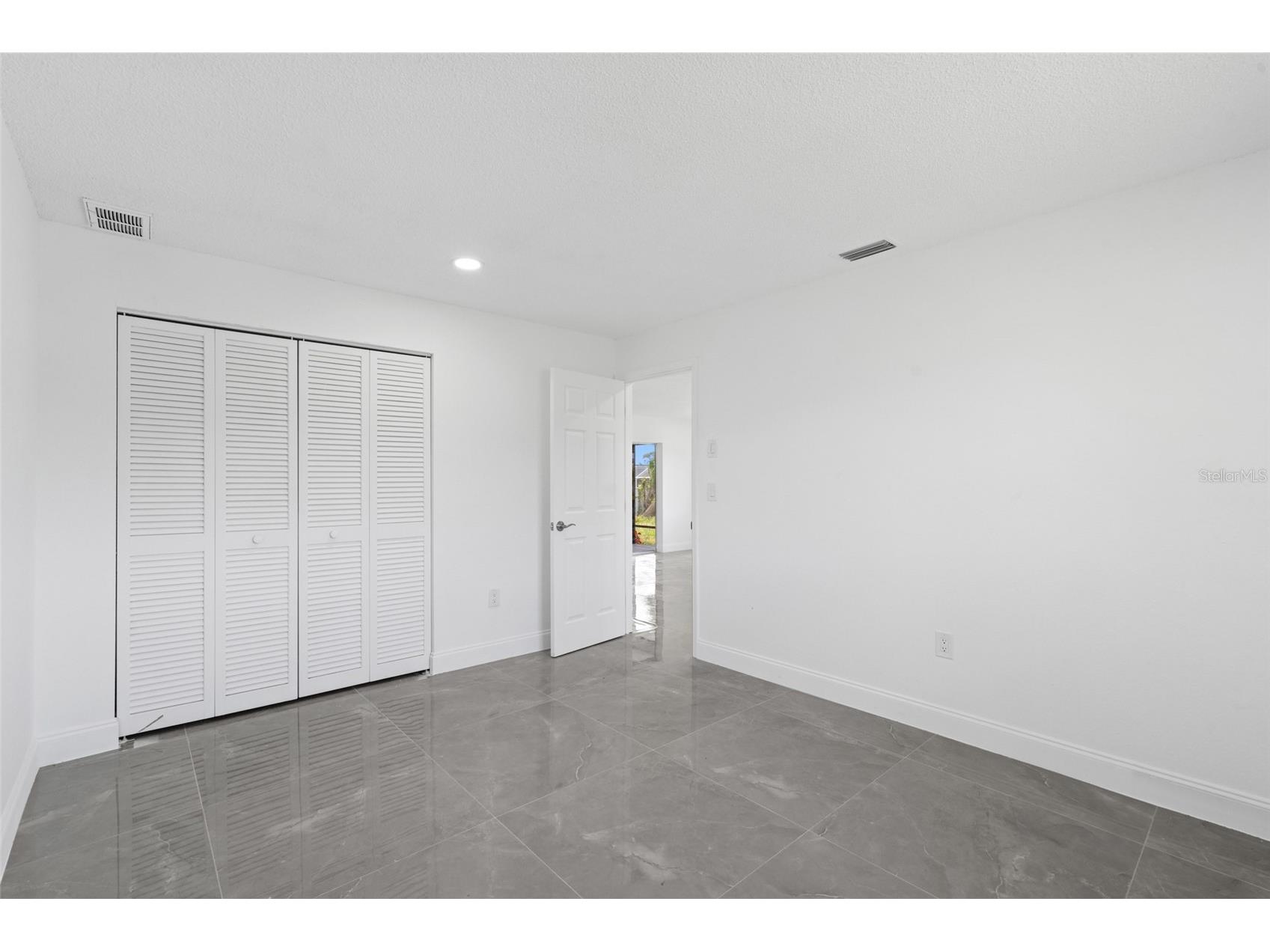 22457 Oceanside Avenue Port Charlotte FL 33952 C7515272 image27