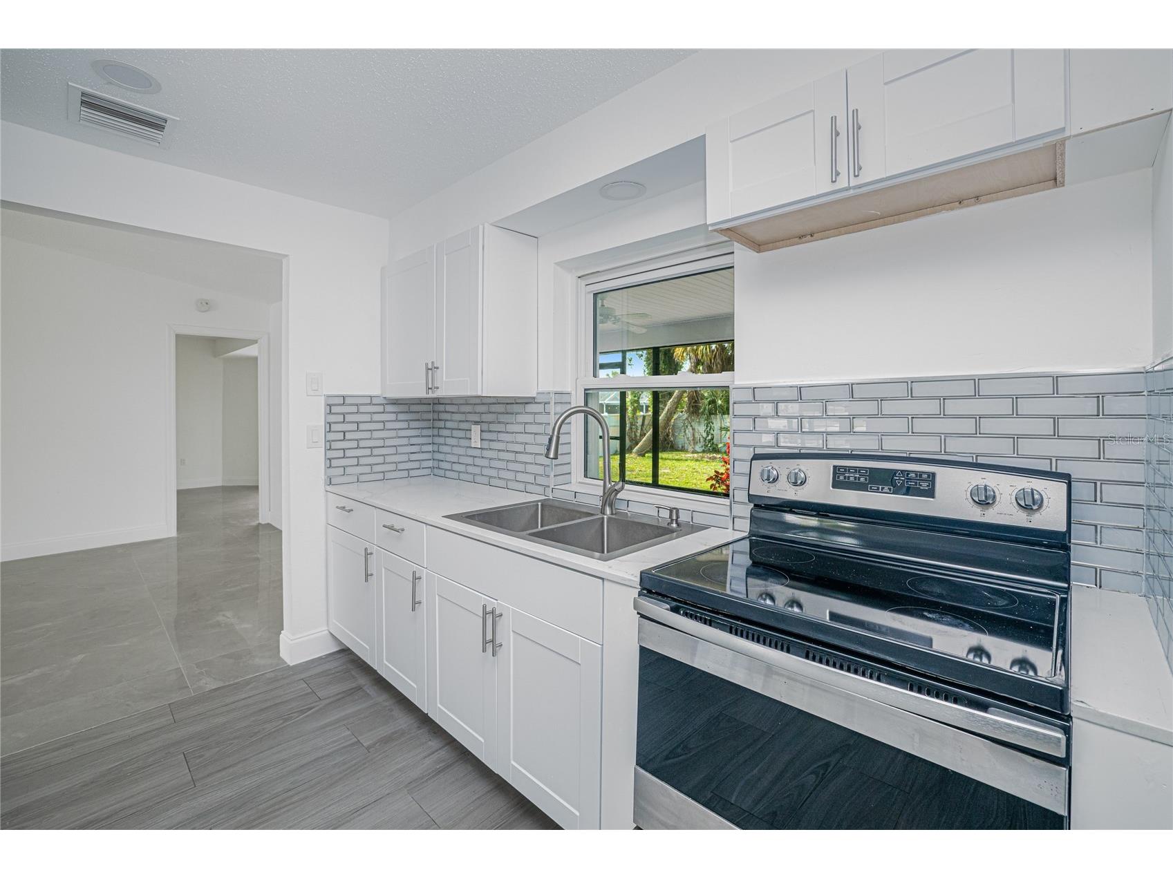 22457 Oceanside Avenue Port Charlotte FL 33952 C7525200 image10