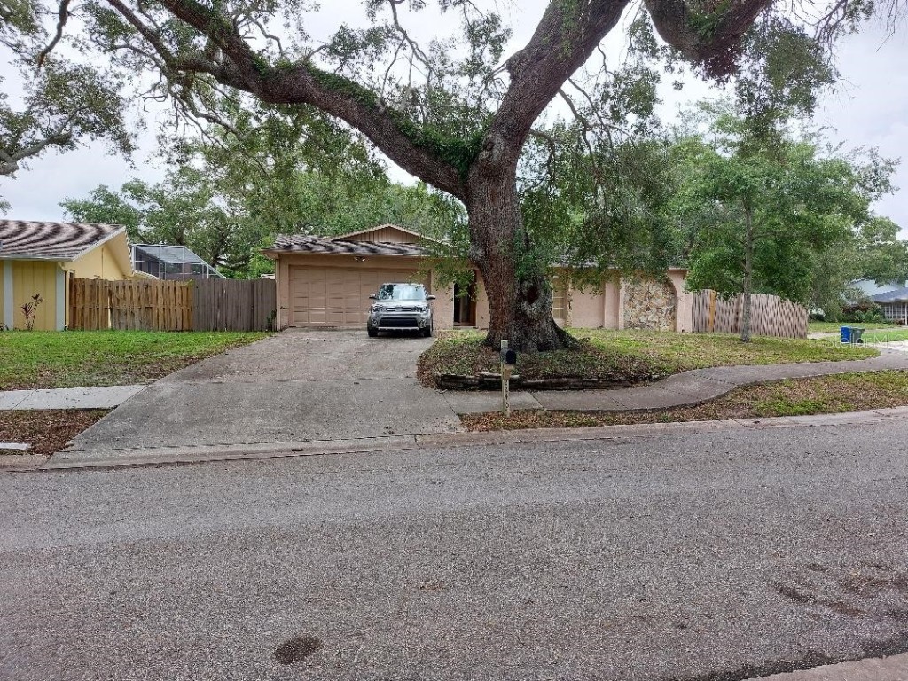 2246 Ashbury Drive Clearwater FL 33764 TB8393938 image1