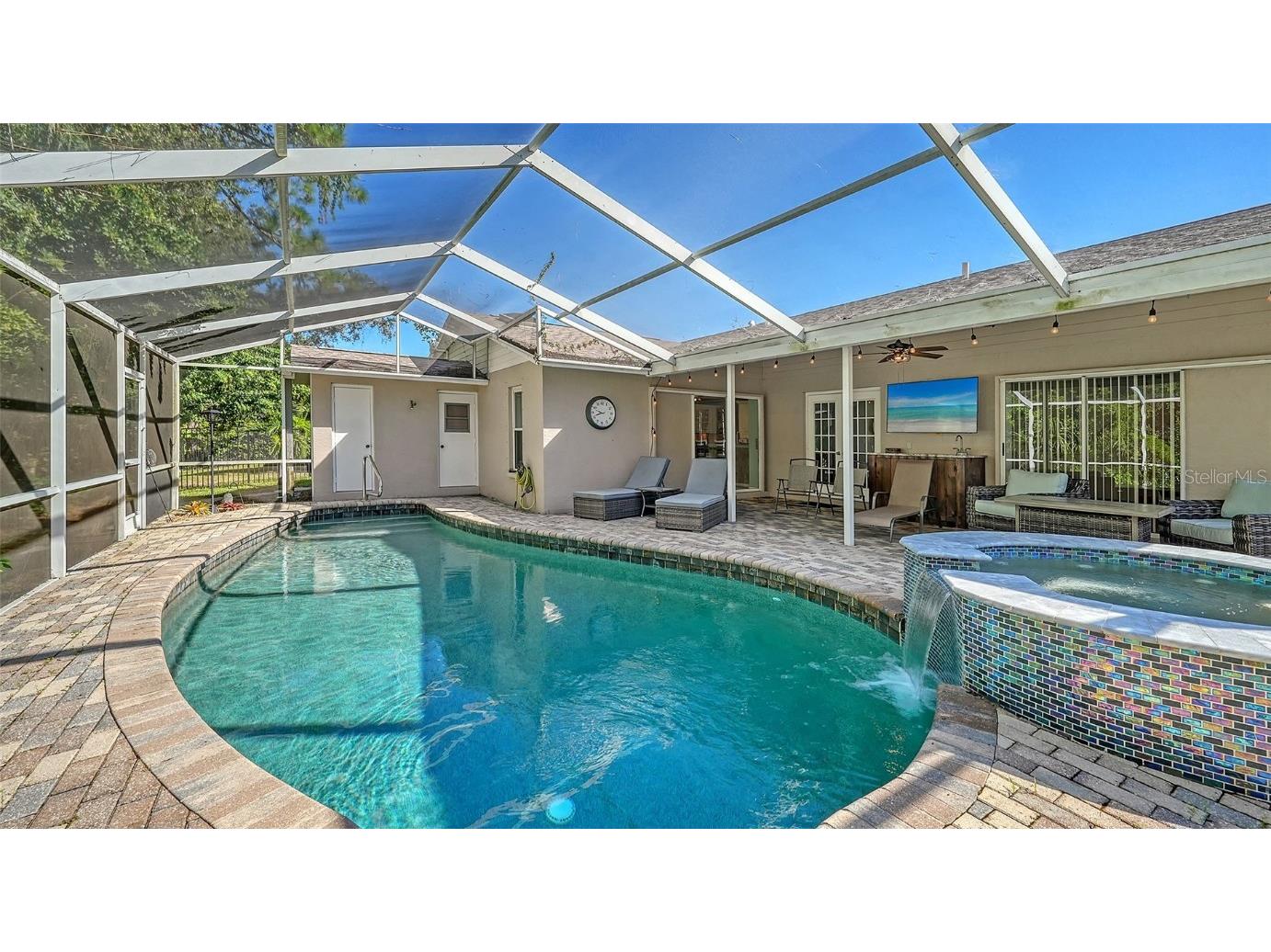 2246 Cork Oak Street W Sarasota FL 34232 A4669343 image49