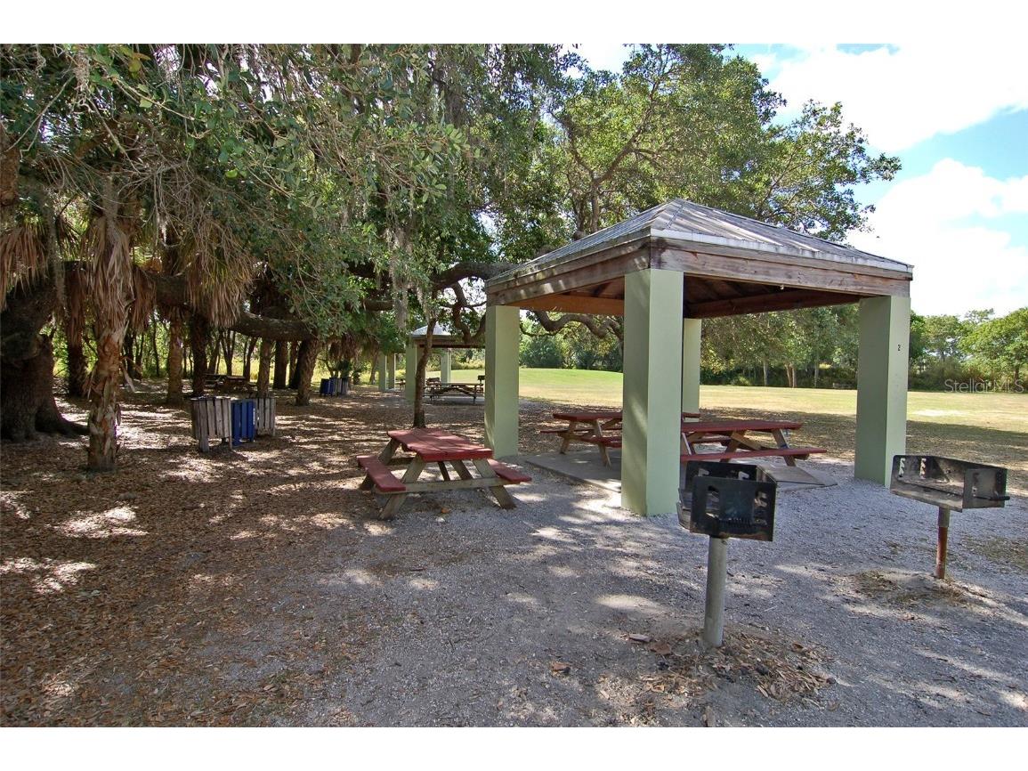 2246 Cork Oak Street W Sarasota FL 34232 A4669343 image55