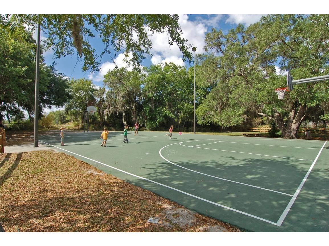 2246 Cork Oak Street W Sarasota FL 34232 A4669343 image62