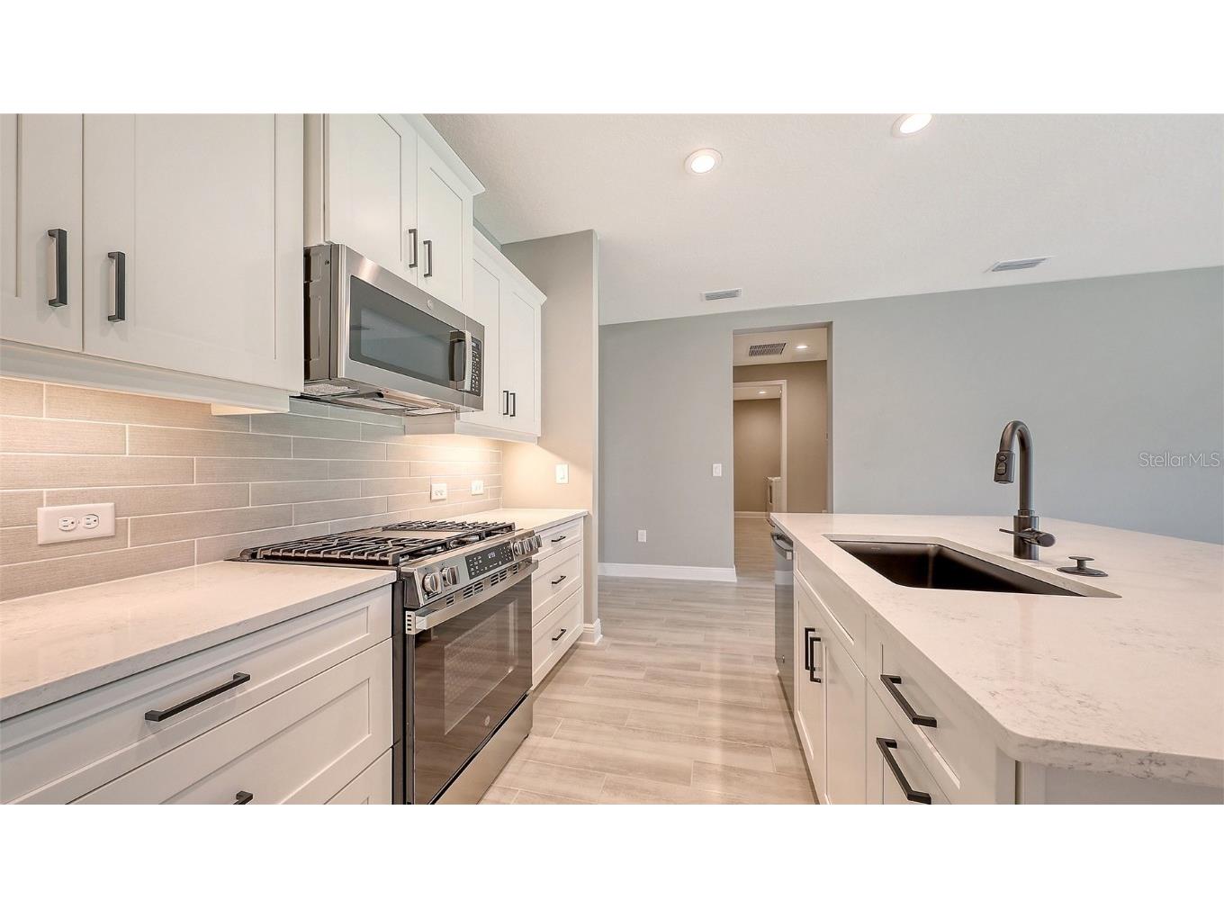 2246 Lady Palm Loop Bradenton FL 34212 A4661806 image11