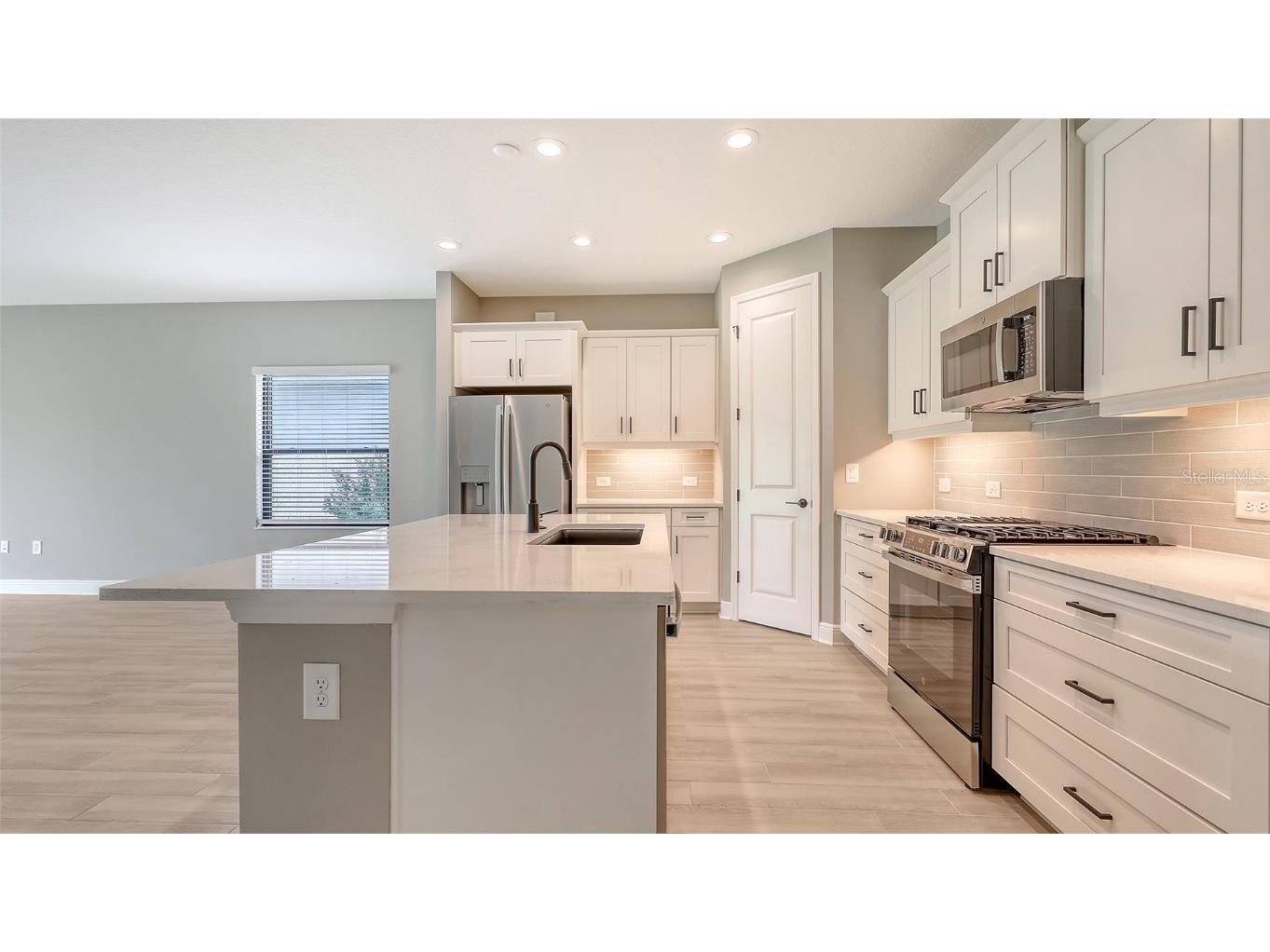 2246 Lady Palm Loop Bradenton FL 34212 A4661806 image8