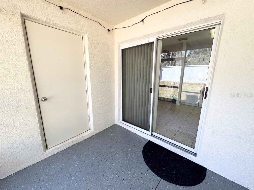 2246 Lake Woodberry Circle Brandon FL 33510 TB8433059 image15