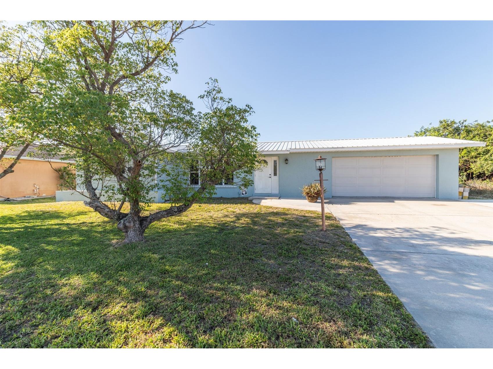 22465 Lewiston Avenue Port Charlotte FL 33952 TB8473147 image1