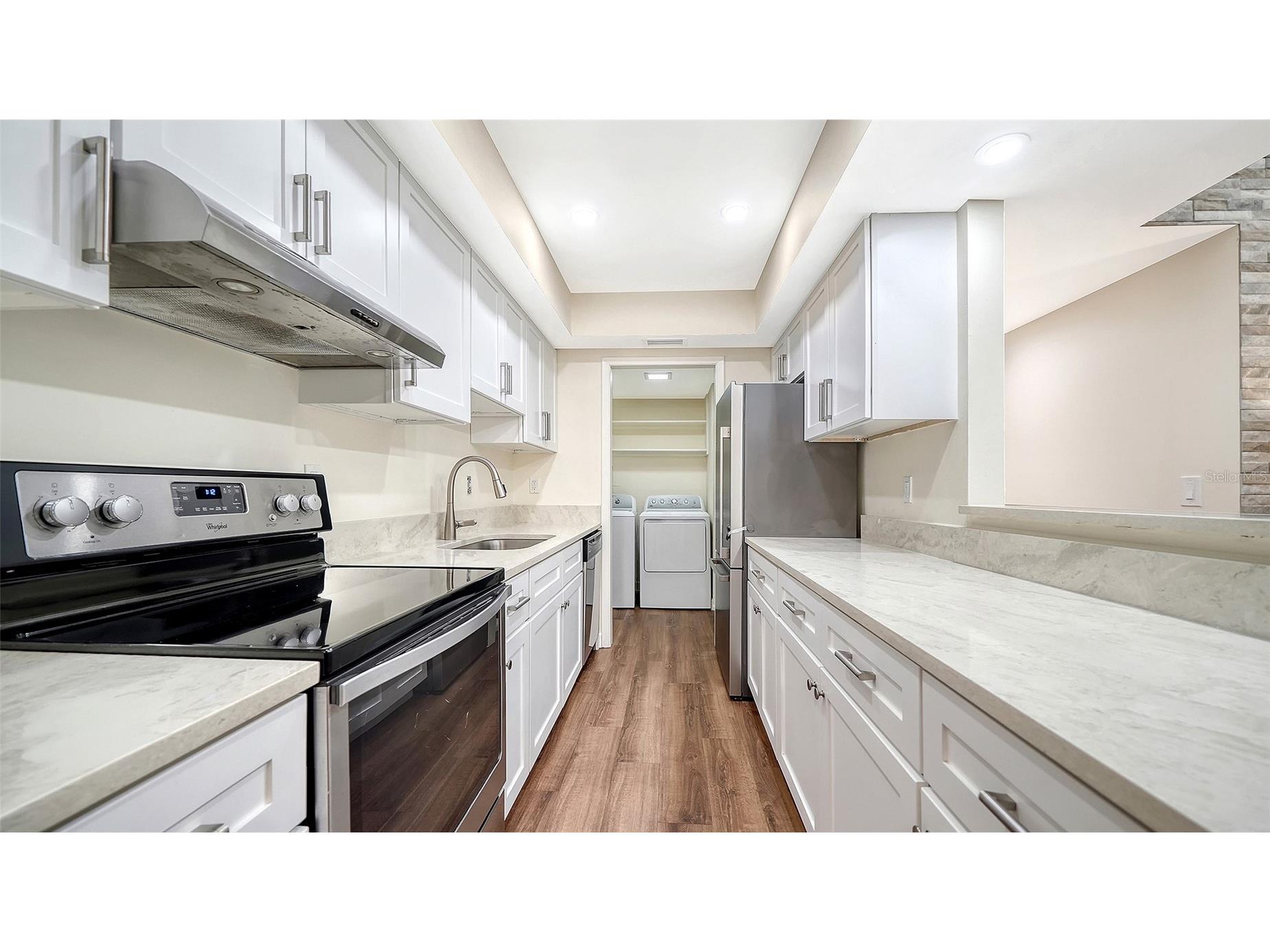 2247 Bispham Road #50 Sarasota FL 34231 A4692145 image14