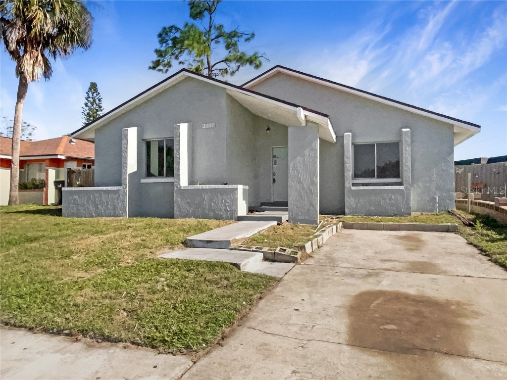 2247 Greenview Circle Orlando FL 32808 O6068230 image1