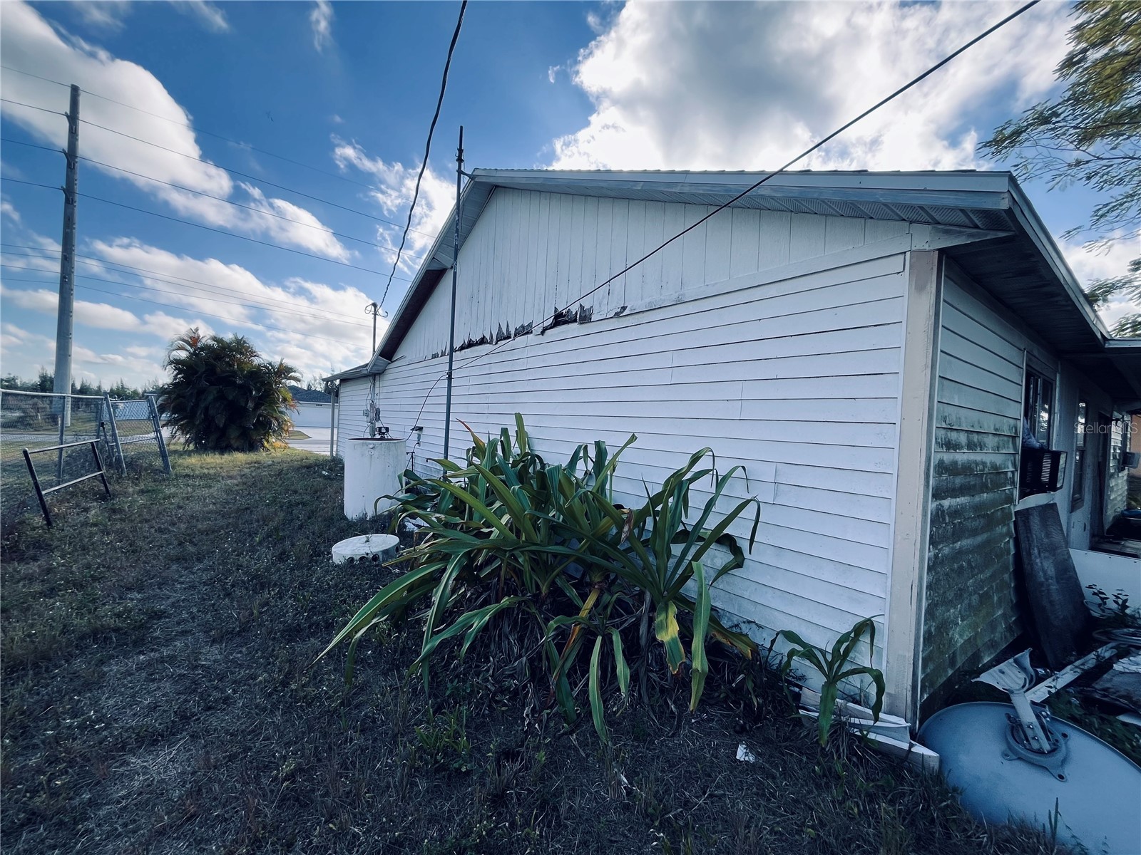 2247 SW 4th Street Cape Coral FL 33991 TB8459861 image35