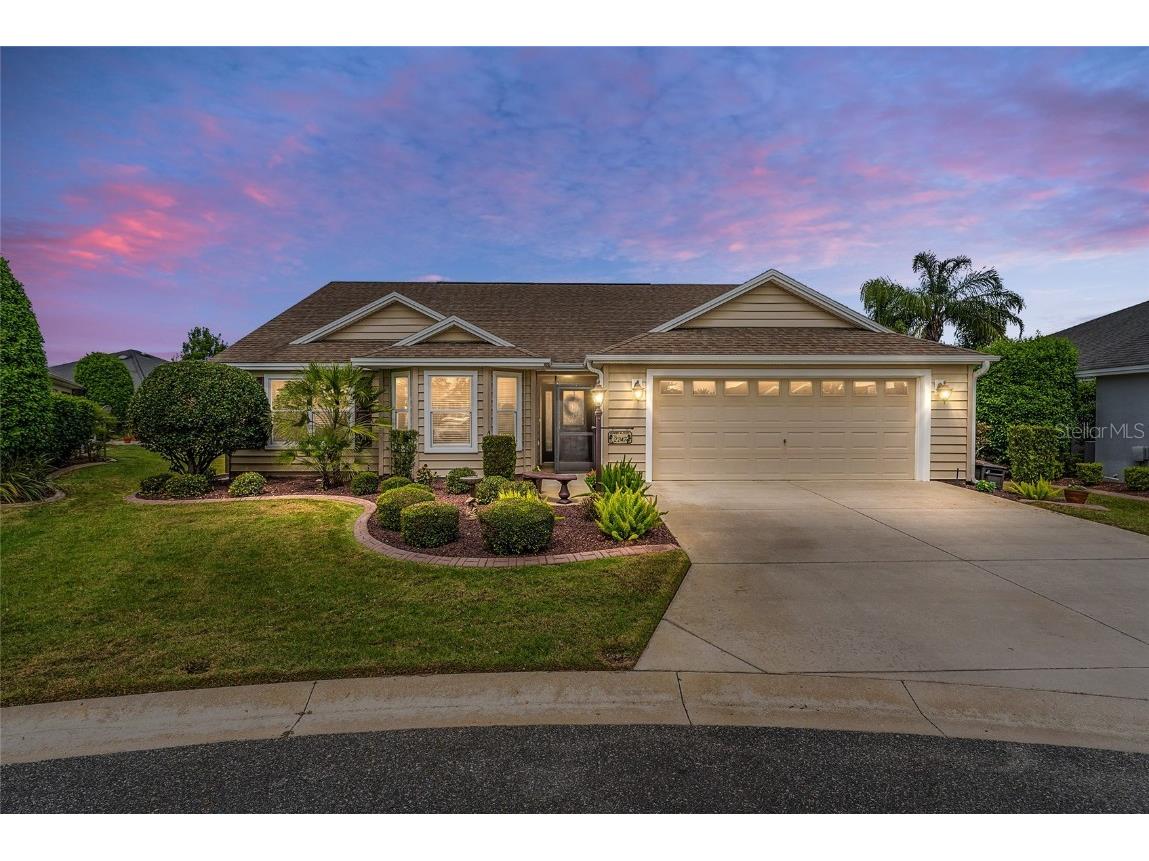 2247 Valley Oak Street The Villages FL 32162 G5067226 image1