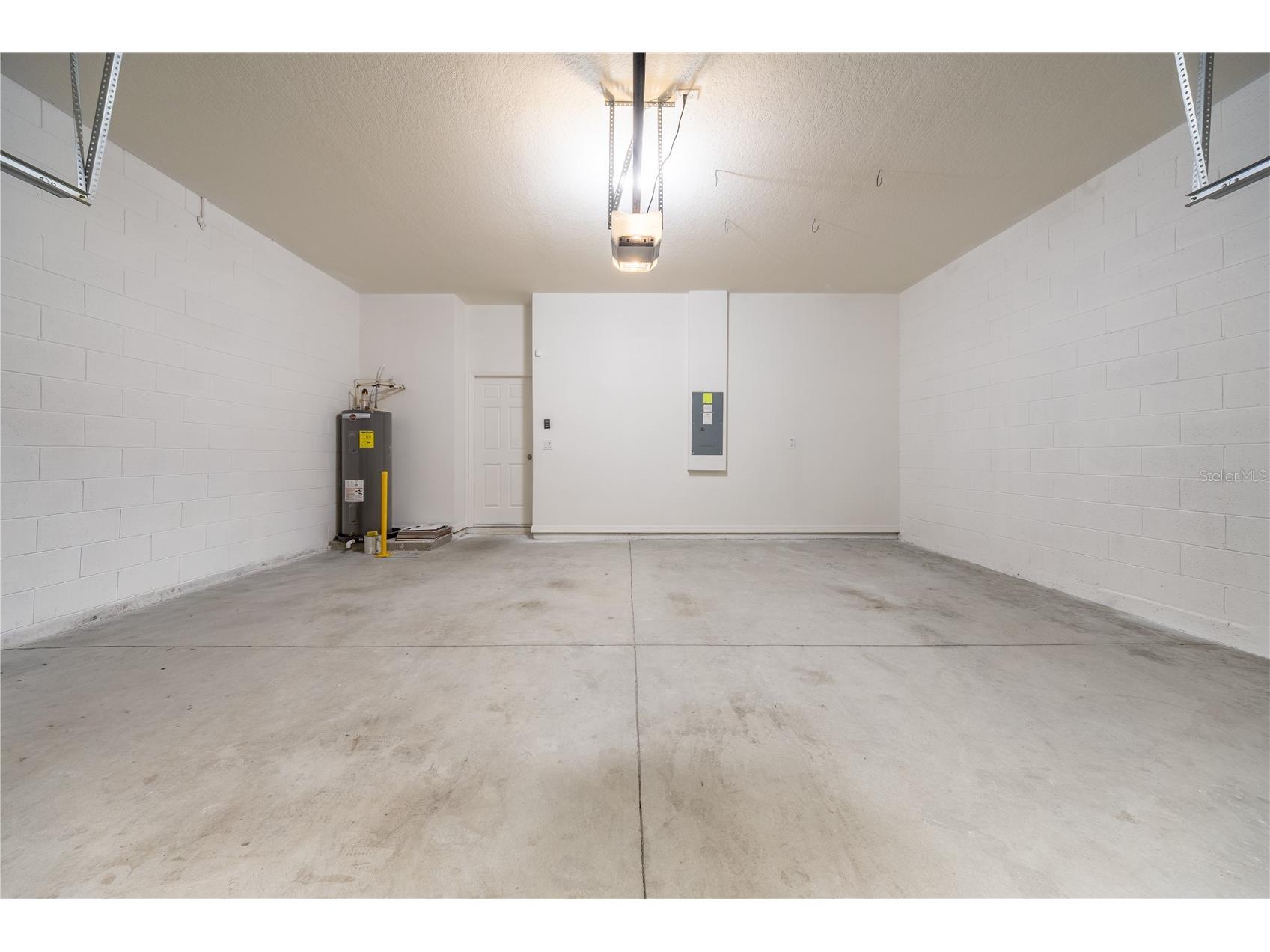 2247 White Feather Loop Oakland FL 34787 S5150852 image28