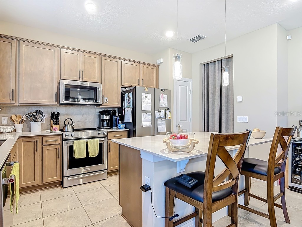 2248 Canopy Terrace Boulevard Deland FL 32724 V4946035 image8