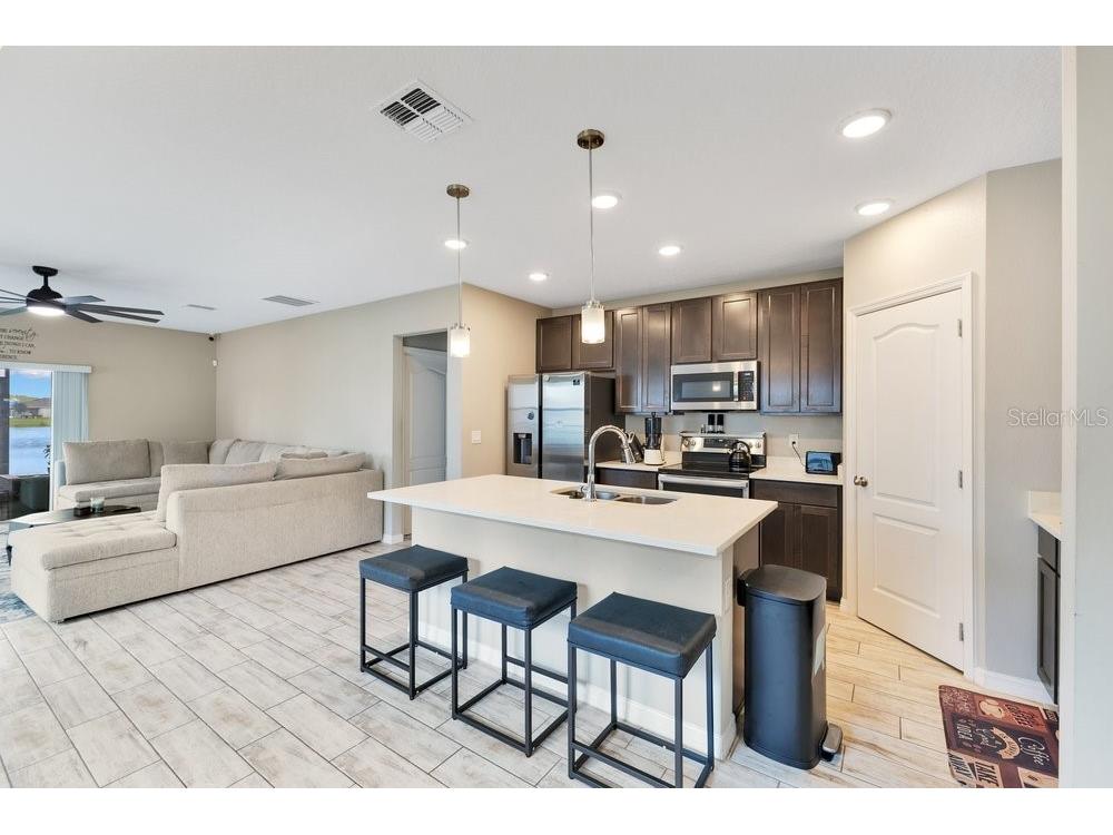 2248 Canyon Breeze Avenue Kissimmee FL 34746 TB8513879 image4