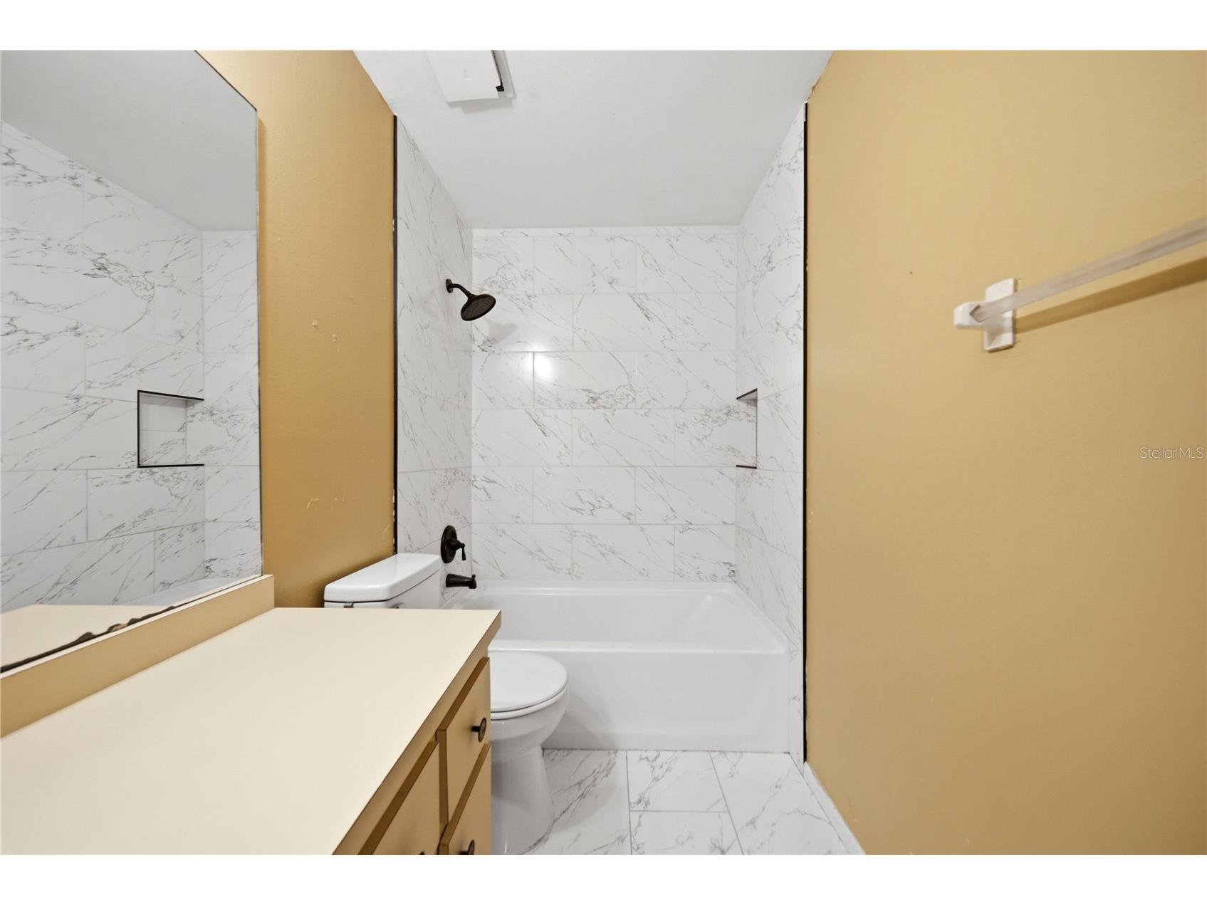 2248 Greenview Circle Orlando FL 32808 S5152236 image11
