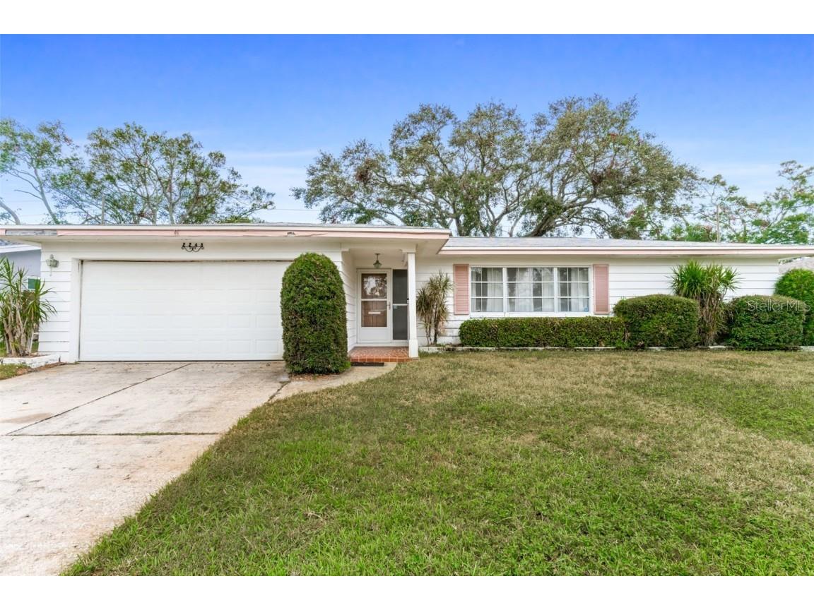 2248 Saint Charles Drive Clearwater FL 33764 TB8326048 image1