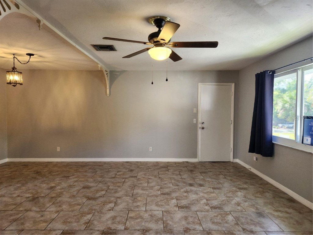 22481 Westchester Boulevard #A19 Punta Gorda FL 33980 R4909527 image7