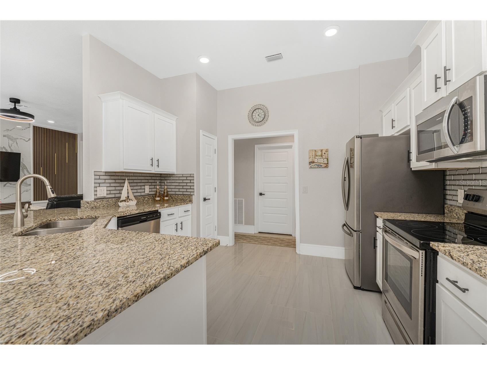 22497 Vale Avenue Punta Gorda FL 33980 C7519852 image15