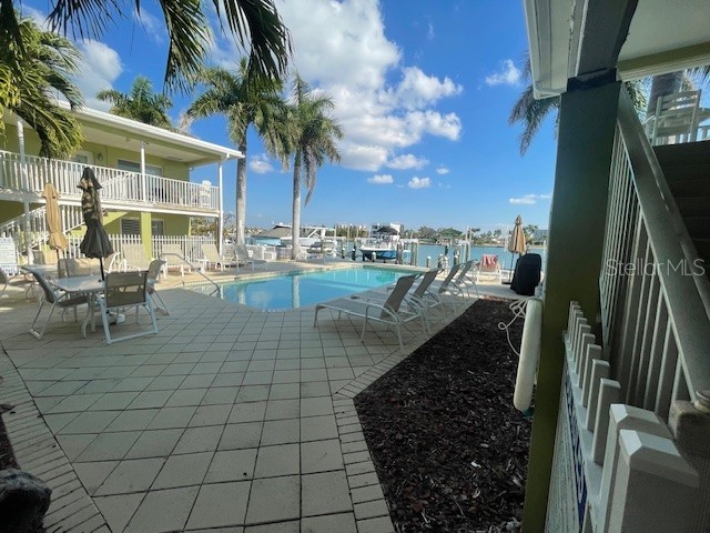 225 104th Avenue #102 Treasure Island FL 33706 TB8463958 image1
