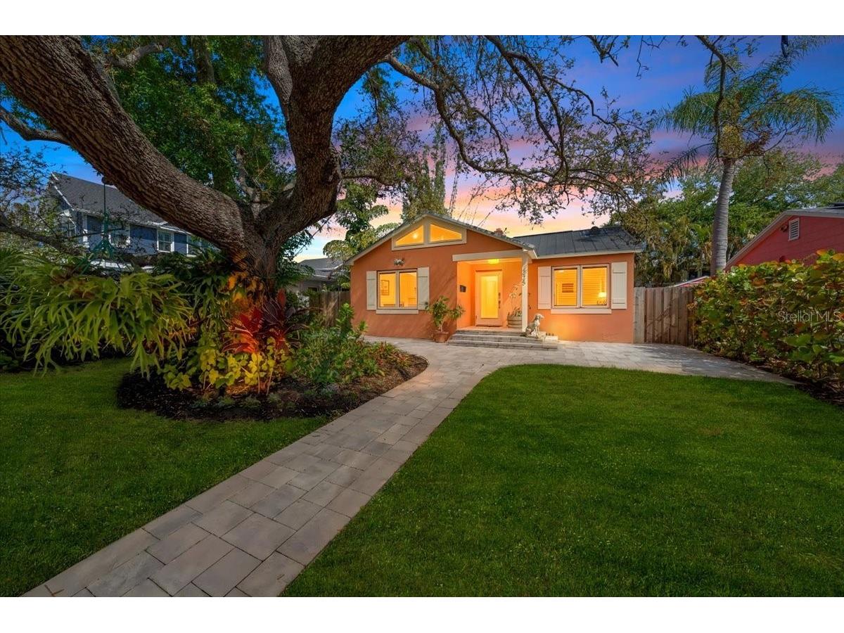225 17th Avenue SE Saint Petersburg FL 33701 TB8492221 image1