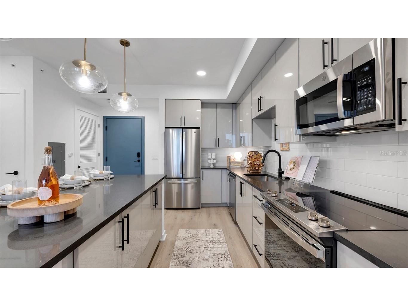 225 1st Avenue N #A1 Saint Petersburg FL 33701 O6229695 image13