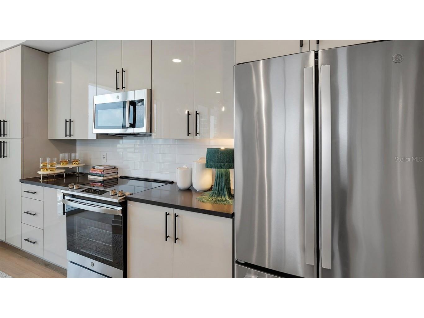 225 1st Avenue N #ST2 Saint Petersburg FL 33701 O6229698 image17