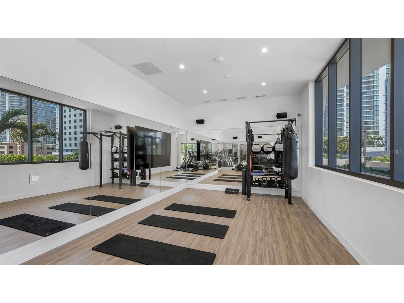 225 1st Avenue N #ST2 Saint Petersburg FL 33701 O6229698 image4