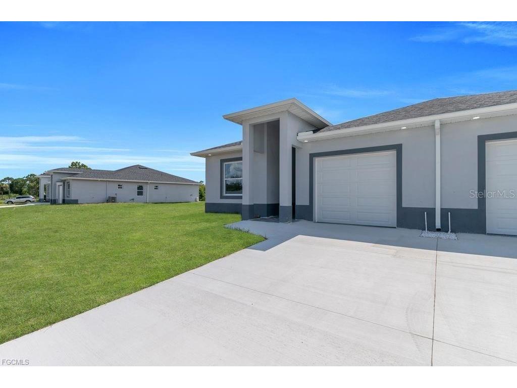 225/227 Homer Avenue S Lehigh Acres FL 33973 A4683648 image3