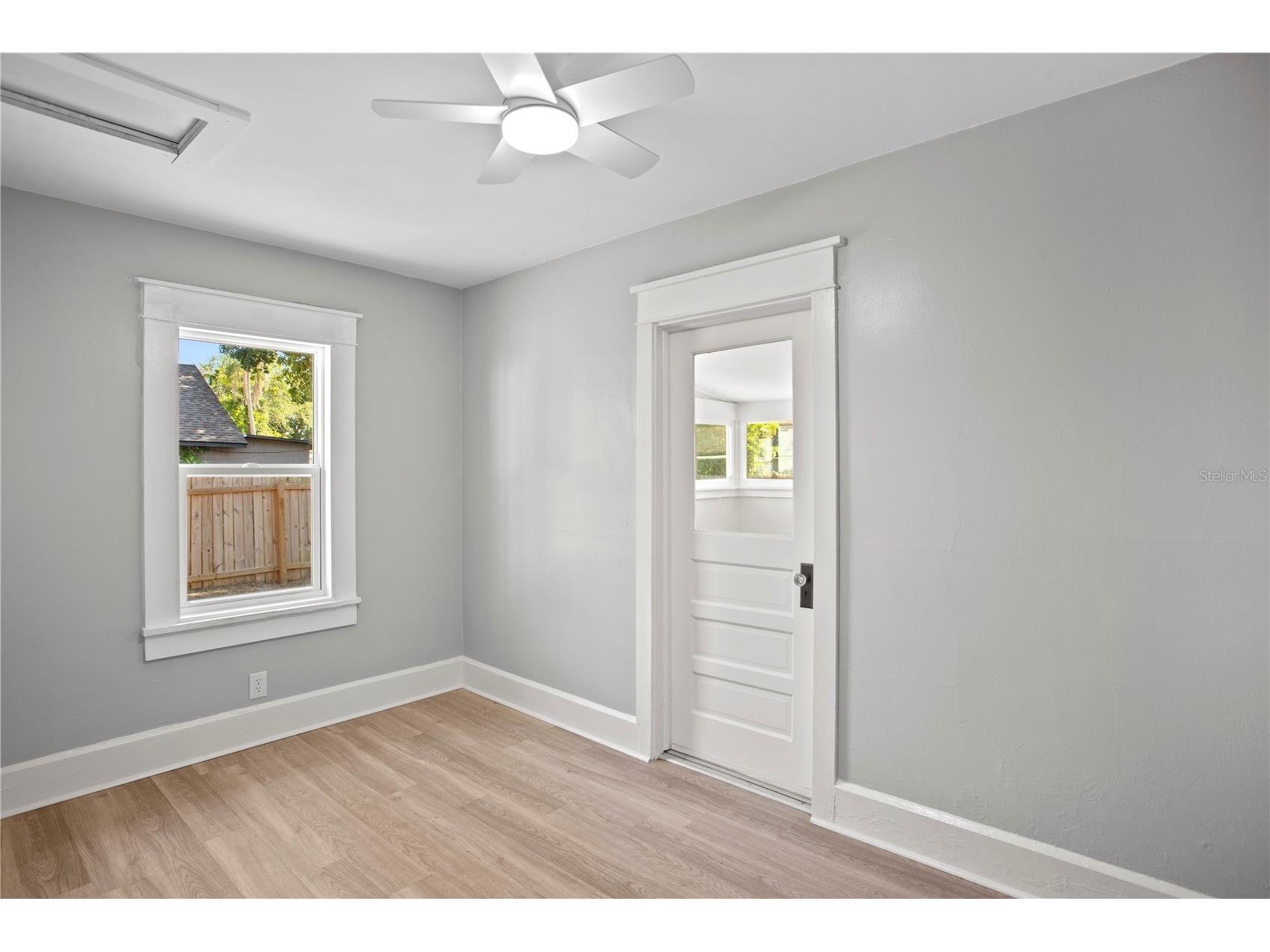 225 35th Street S Saint Petersburg FL 33711 TB8500163 image10