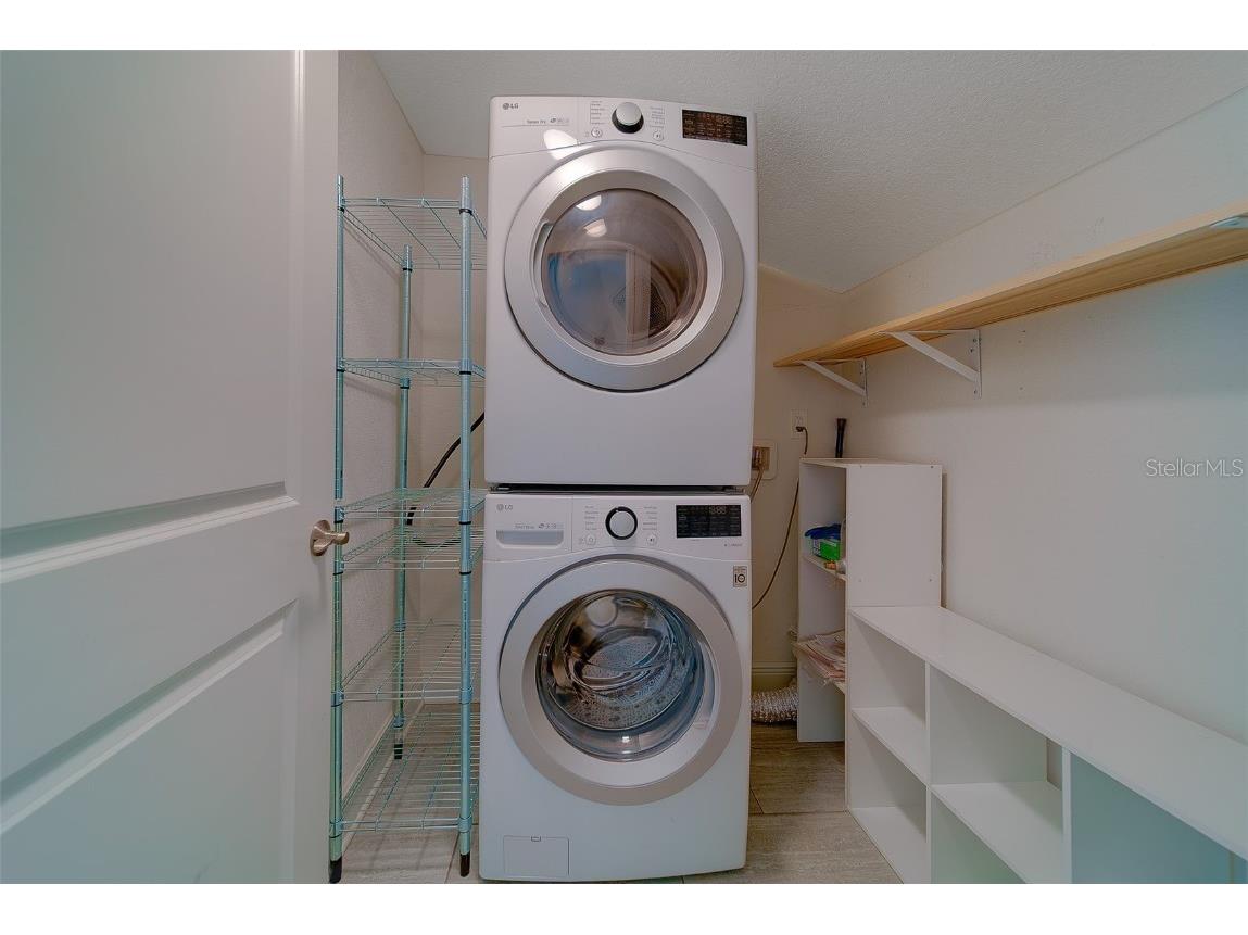 225 36th Avenue NE Saint Petersburg FL 33704 TB8452960 image15