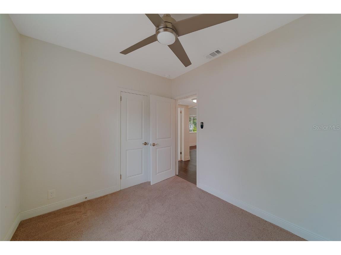 225 36th Avenue NE Saint Petersburg FL 33704 TB8452960 image23