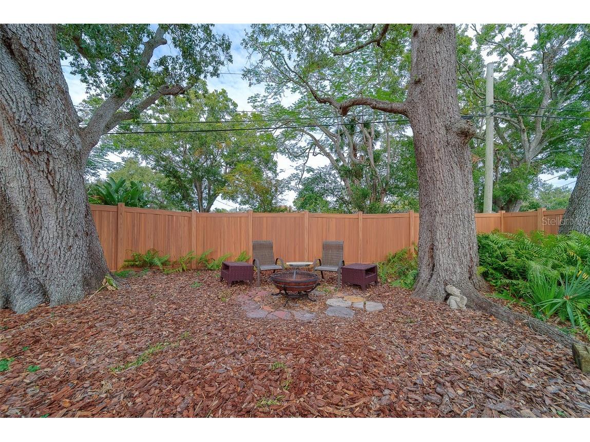 225 36th Avenue NE Saint Petersburg FL 33704 TB8452960 image33