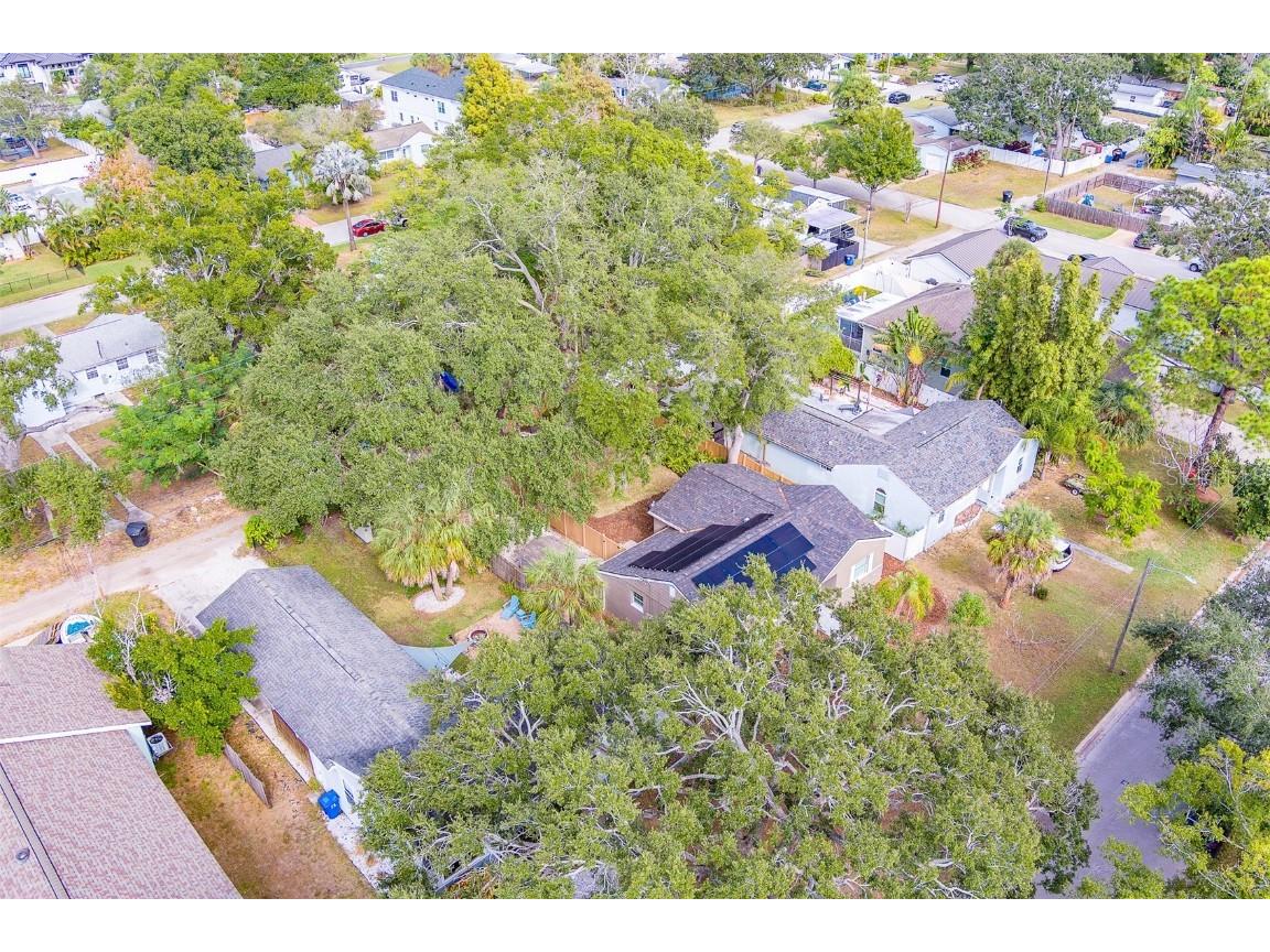 225 36th Avenue NE Saint Petersburg FL 33704 TB8452960 image43