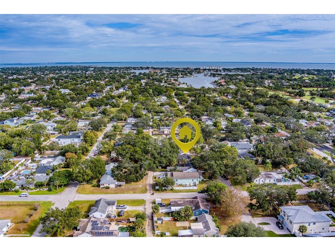 225 36th Avenue NE Saint Petersburg FL 33704 TB8452960 image49