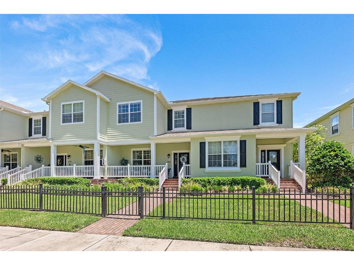 225 49th Avenue N Saint Petersburg FL 33703 TB8402471 image1