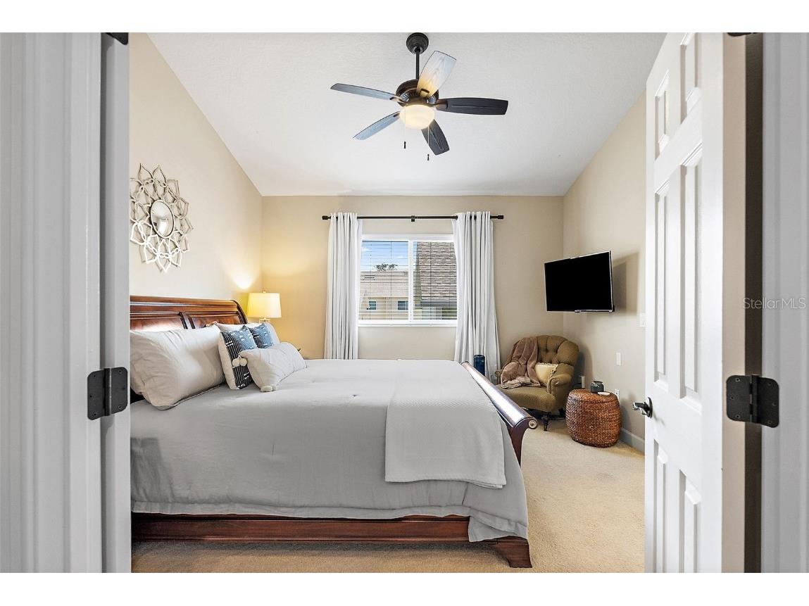 225 49th Avenue N Saint Petersburg FL 33703 TB8402471 image15