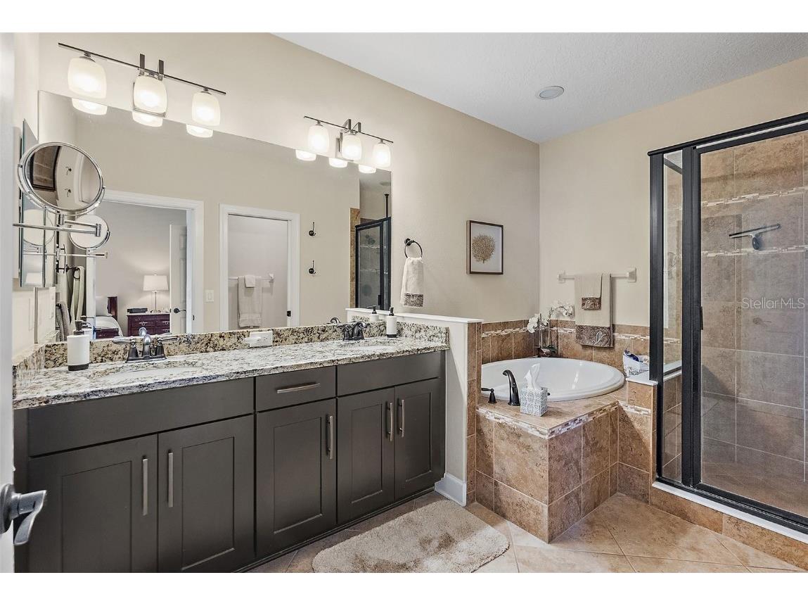 225 49th Avenue N Saint Petersburg FL 33703 TB8402471 image18