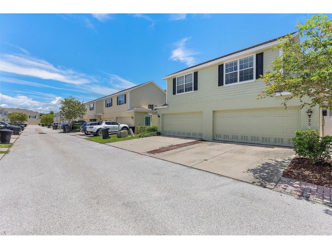 225 49th Avenue N Saint Petersburg FL 33703 TB8402471 image29