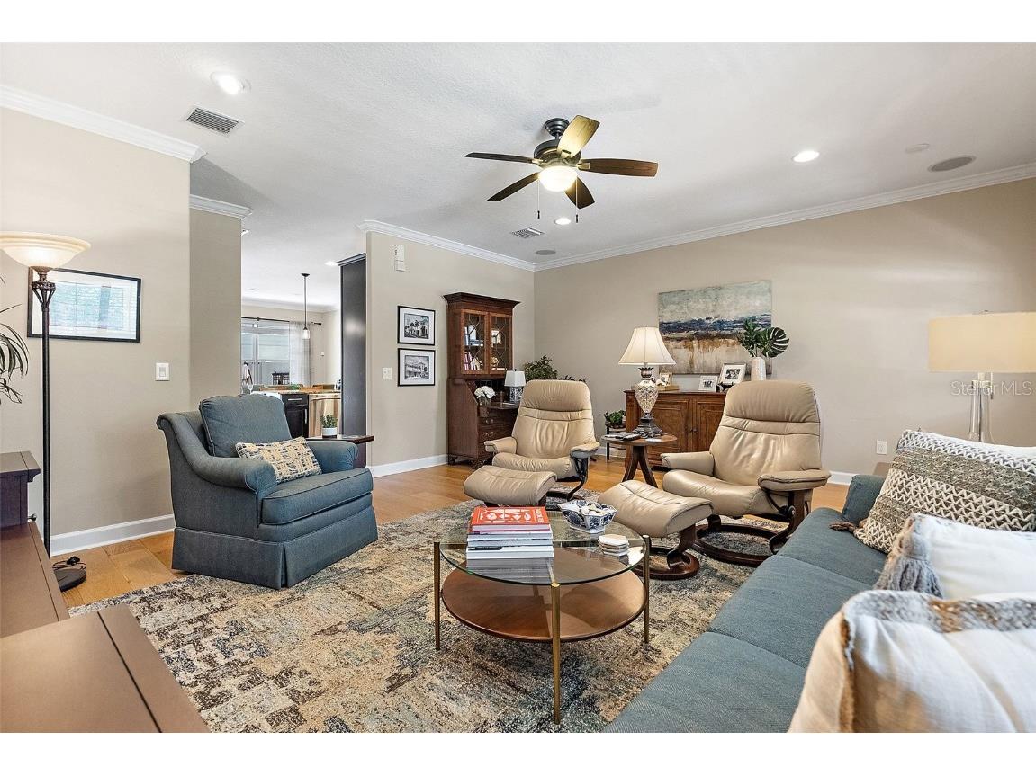 225 49th Avenue N Saint Petersburg FL 33703 TB8402471 image6