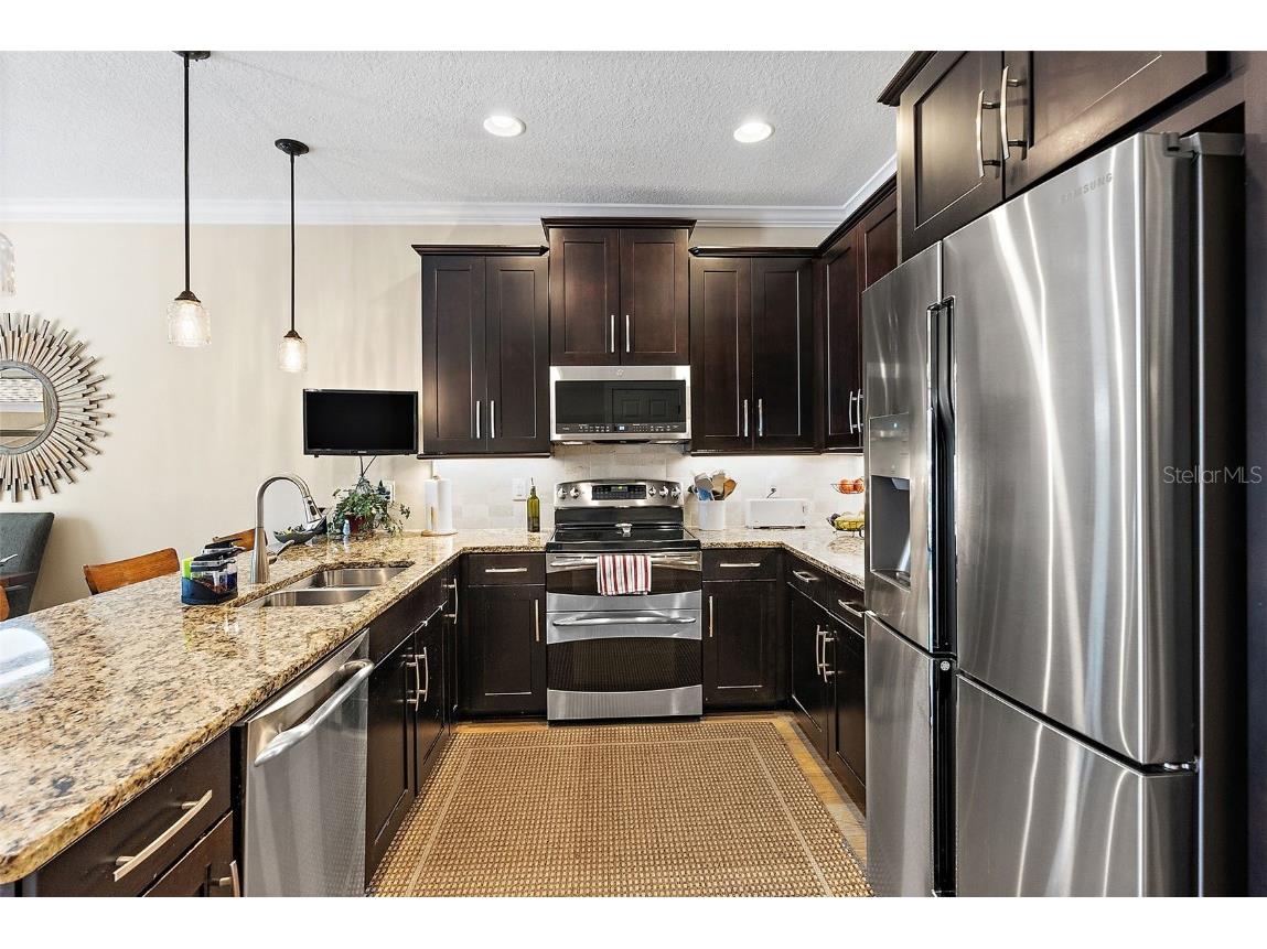 225 49th Avenue N Saint Petersburg FL 33703 TB8402471 image7