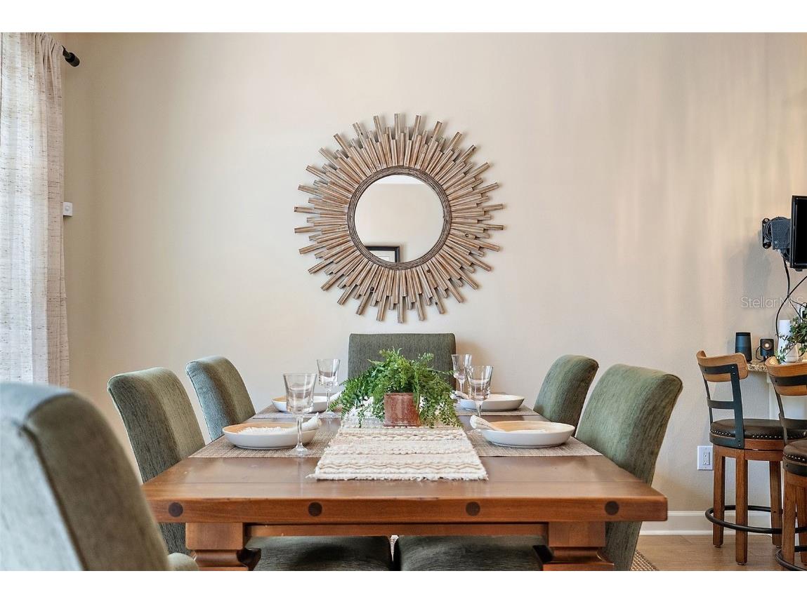 225 49th Avenue N Saint Petersburg FL 33703 TB8402471 image9