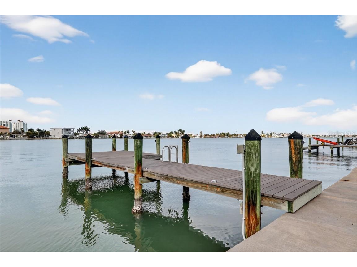 225 55th Avenue Saint Pete Beach FL 33706 TB8461157 image9