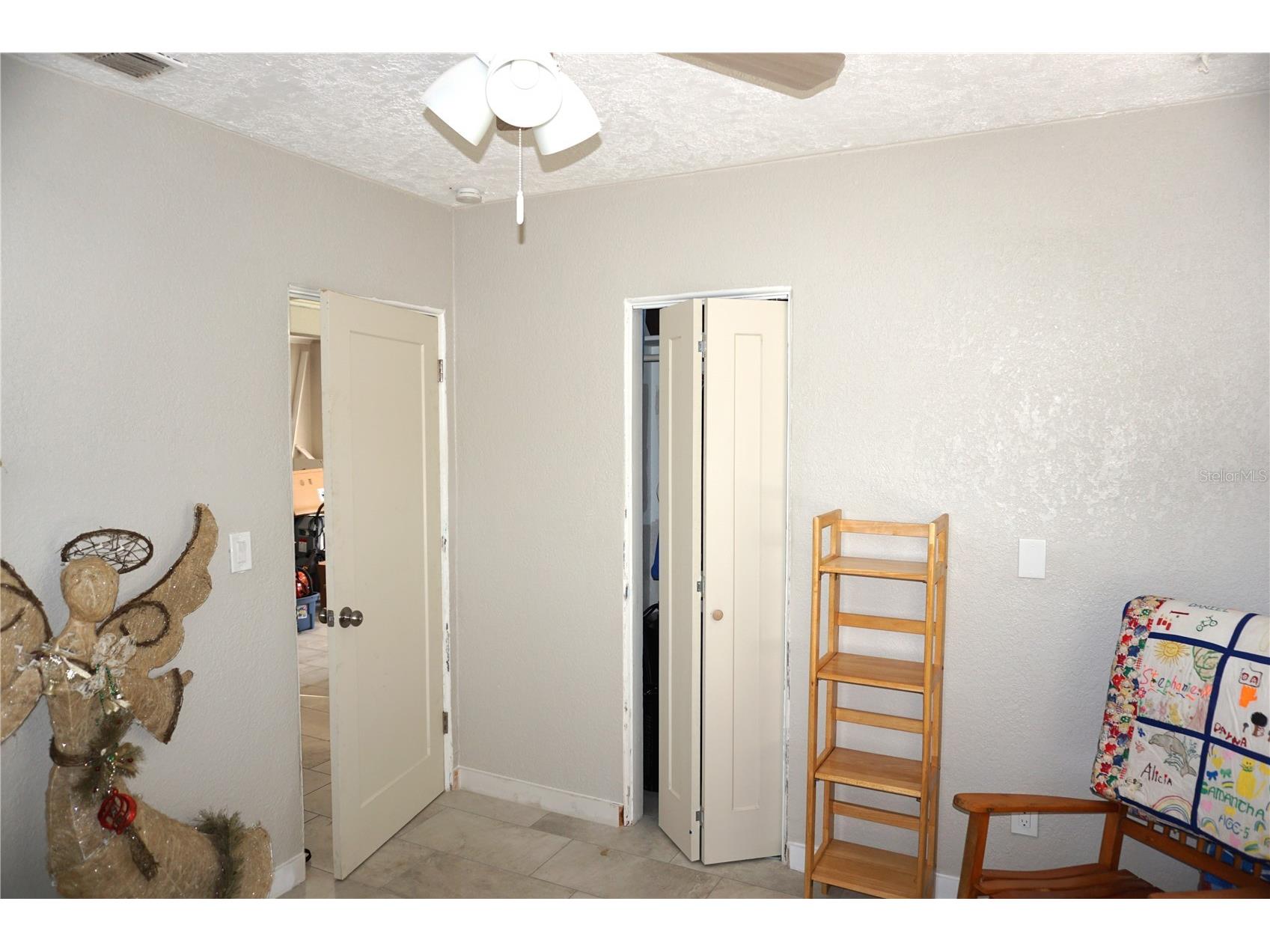 225 83rd Avenue NE Saint Petersburg FL 33702 TB8476643 image24