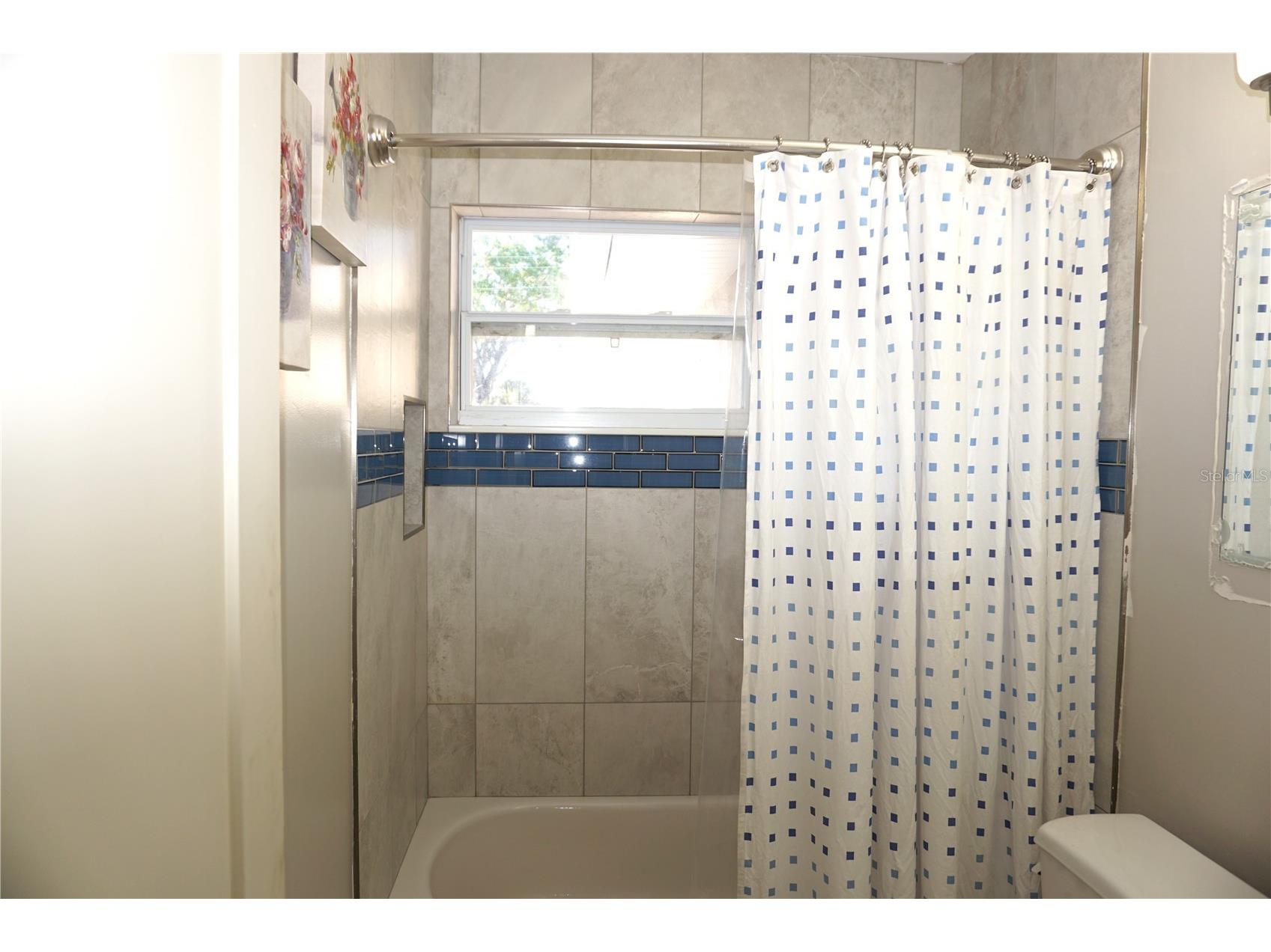 225 83rd Avenue NE Saint Petersburg FL 33702 TB8476643 image26