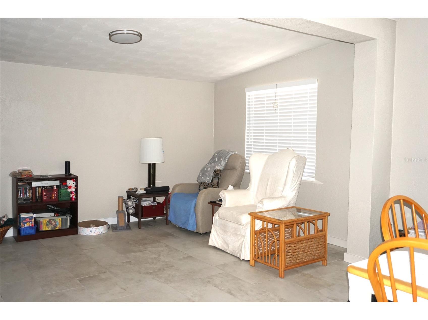 225 83rd Avenue NE Saint Petersburg FL 33702 TB8476643 image4