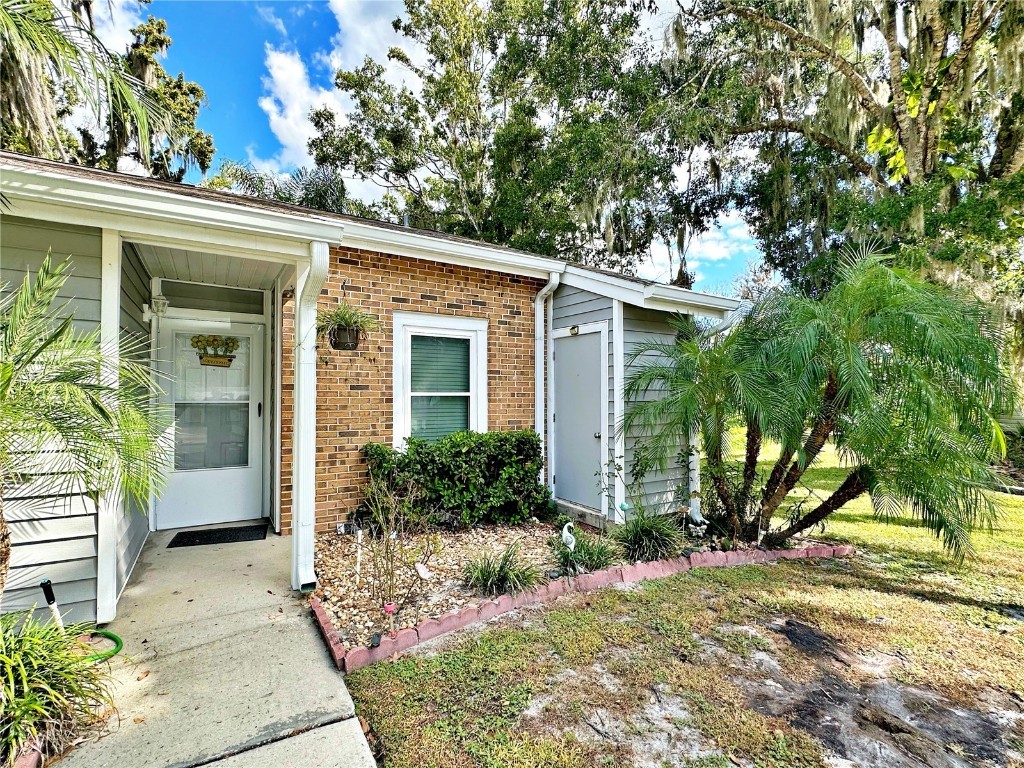 225 Arbor Circle Sanford FL 32773 O6156195 image1