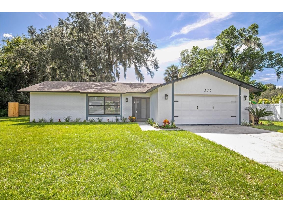 225 Bentbough Drive Leesburg FL 34748 O6248712 image1