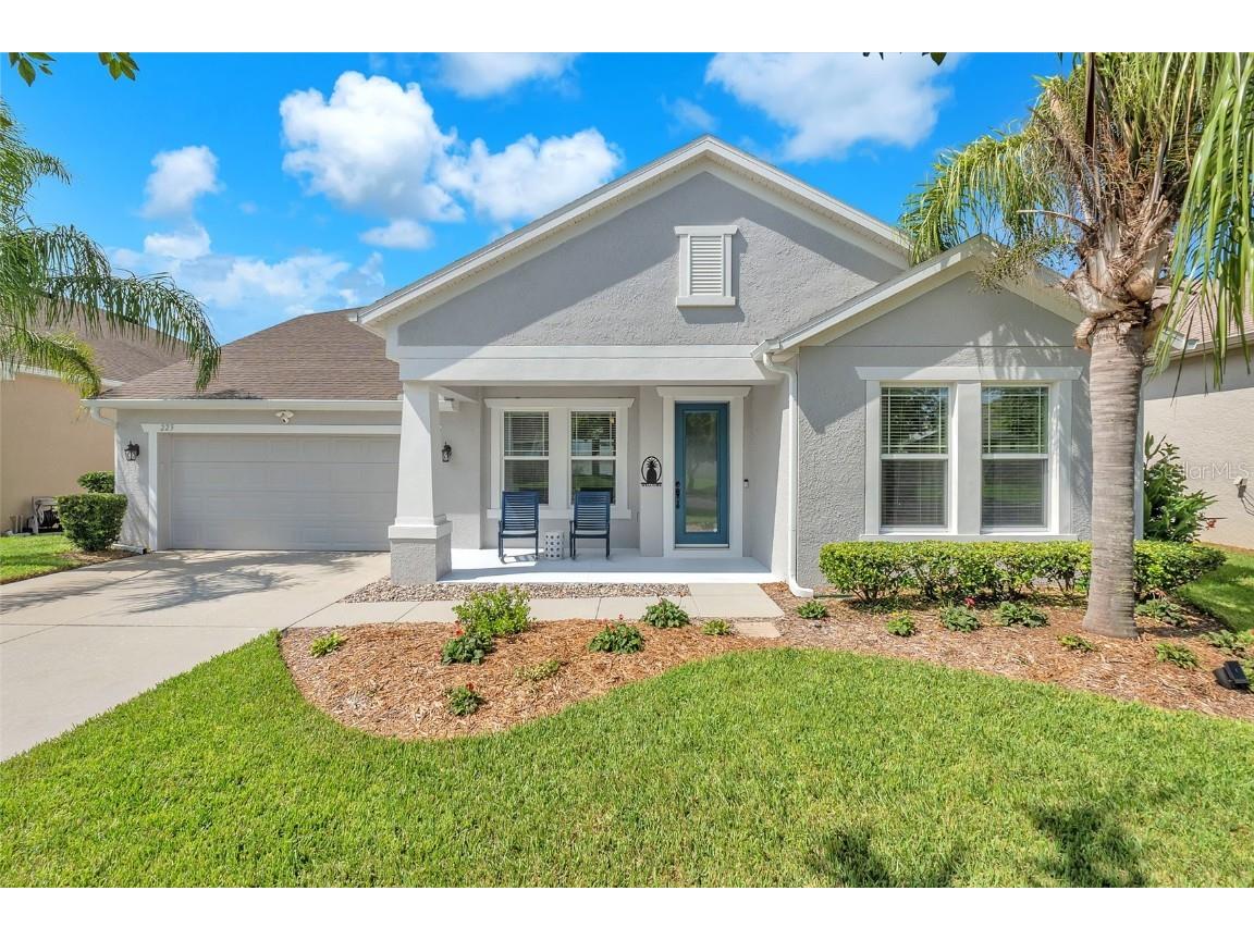 225 Blue Cypress Drive Groveland FL 34736 G5085650 image1