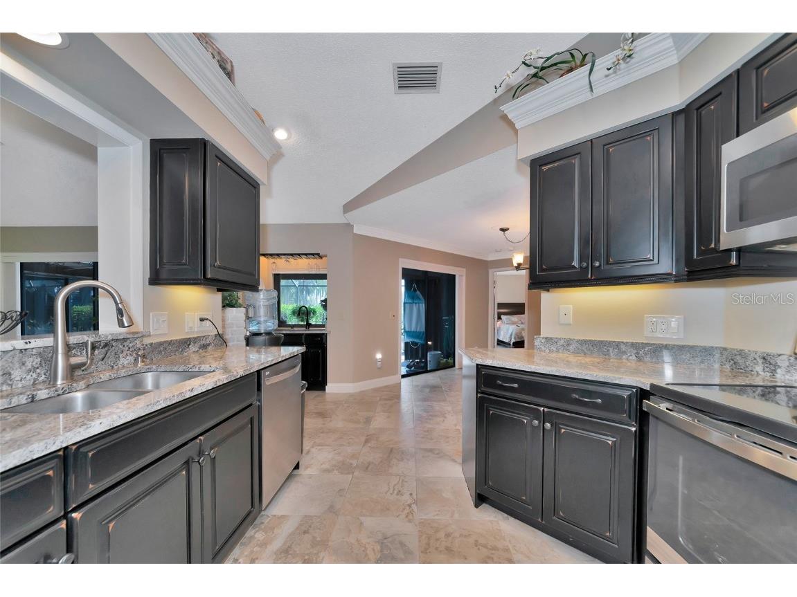 225 Brighton Court Englewood FL 34223 A4623821 image2