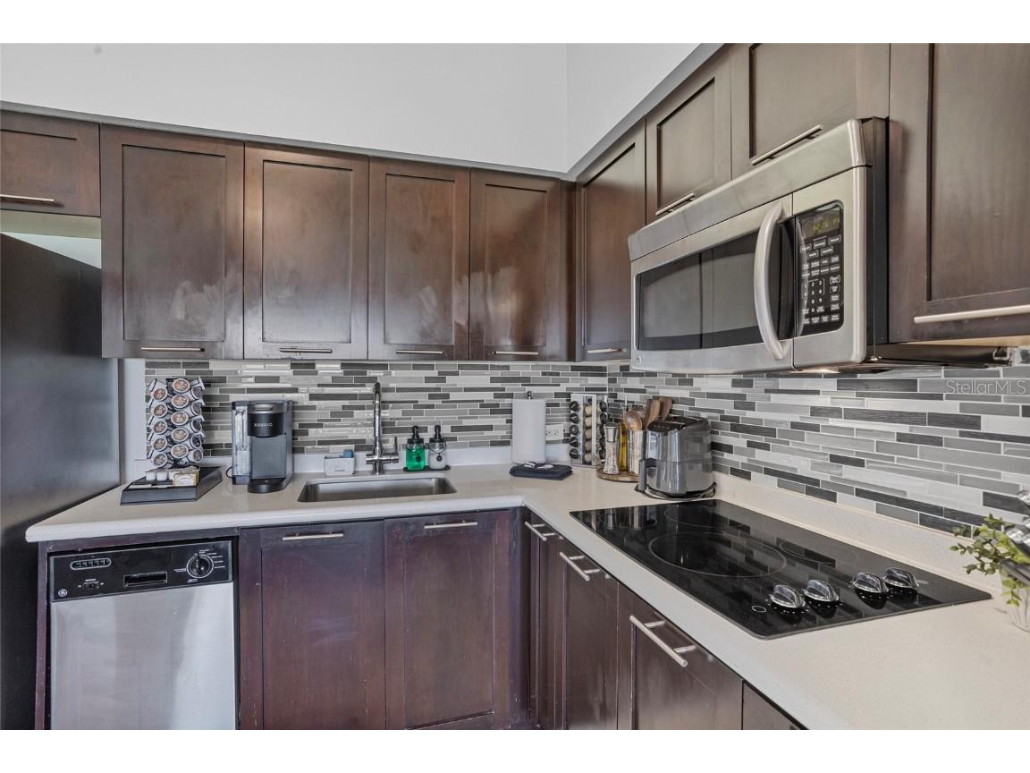 225 Celebration Place #427 Celebration FL 34747 - Pool O6236996 image12